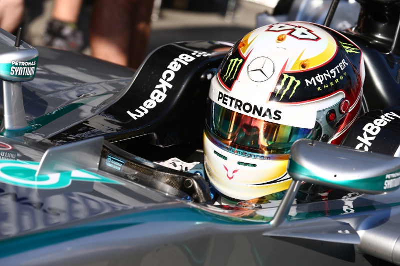 Lewis%20Hamilton%20helmet