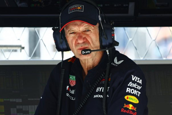 Ezért nem szállt harcba Newey-ért a Mercedes