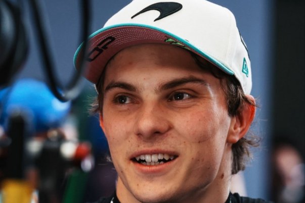 Piastri: Láttam, hogy Kimi nem fog helyet hagyni