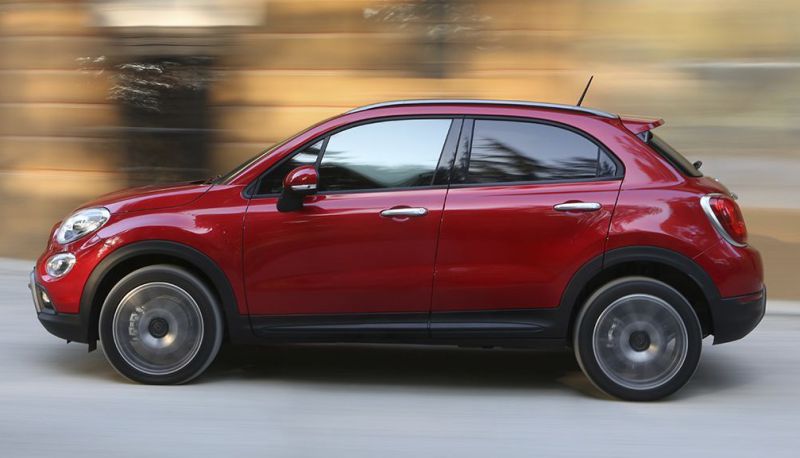 141110_Fiat_11_Fiat-500X-Cross-1