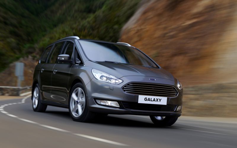 Ford_Galaxy_03