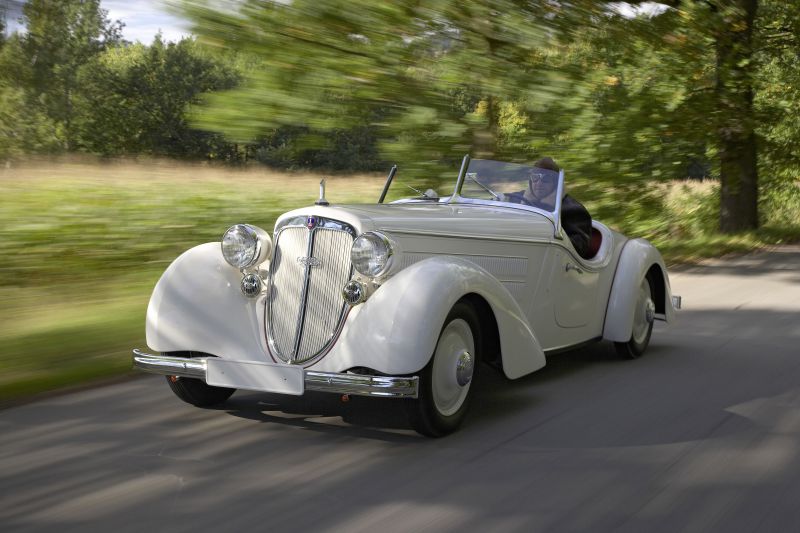 audi_roadster_1935_hi150008_large