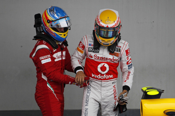 2011_alonso_hamilton_D