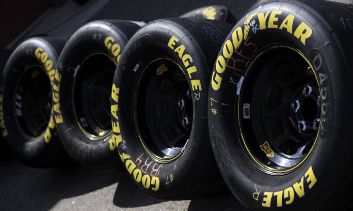 goodyear-celebrates-60th-anniversary-as-nascar-tire-supplier-76943_1