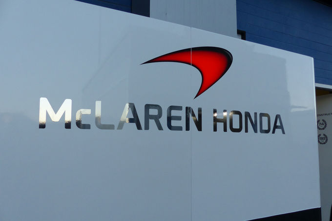 mclarenhonda_felirat