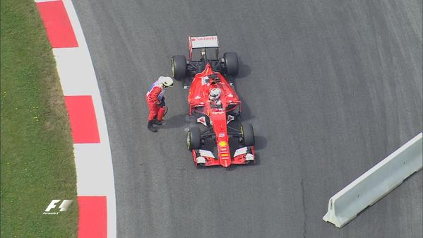 live_vettel_megallt