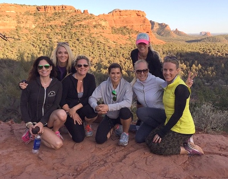 pf_girlstrip