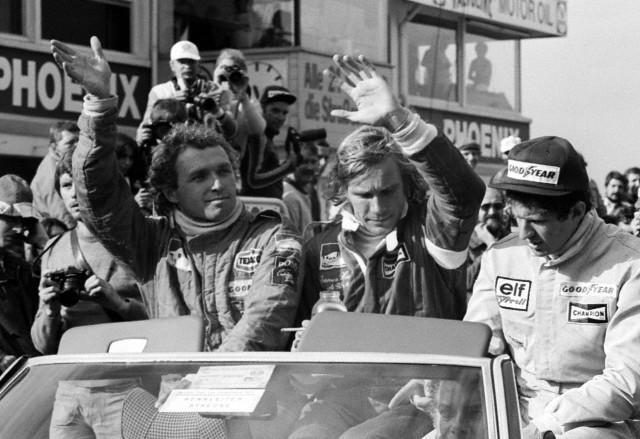 pf_hunt_sms