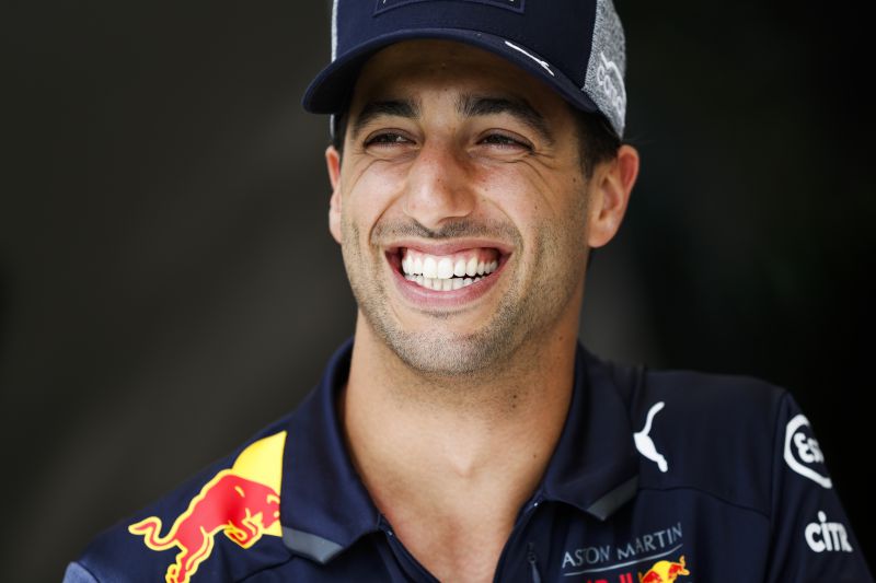 ricciardo-portre-2018