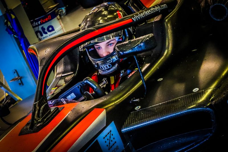 Vivien-Keszthelyi_Formula-3_Euroformula-Open_F3_Hungarian_female-pilot (1)_1