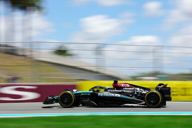 f1-russell-miami-mercedes-2