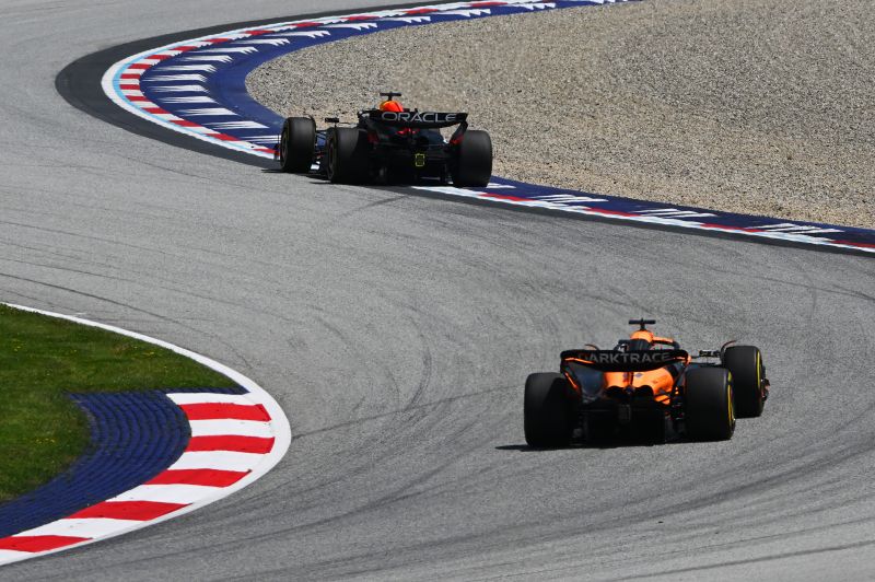 f1-redbull-mclaren-1