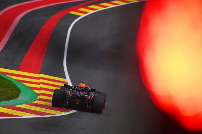 f1-verstappen-redbull-spa-day1-2