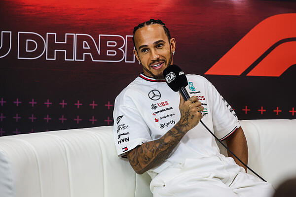 f1-hamilton-abudhabi-day0-2