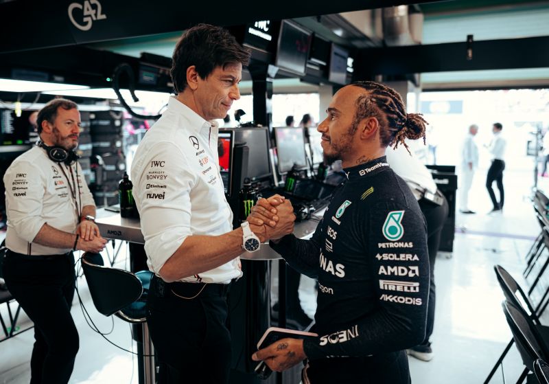 f1-hamilton-wolff-mercedes-1