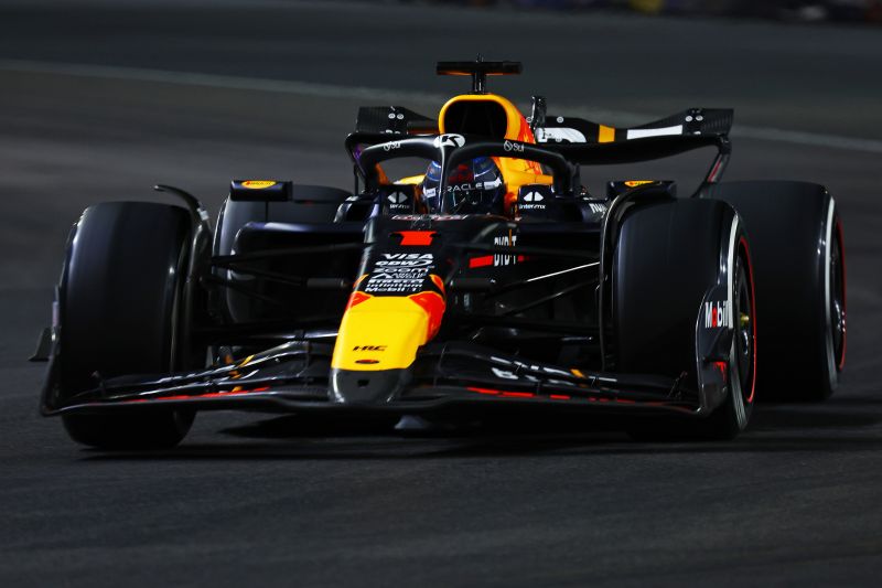 f1-redbull-rb20-vegas