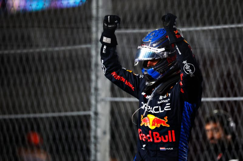 f1-verstappen-vegas-bull