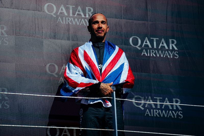 f1-hamilton-mercedes-silverstone-2