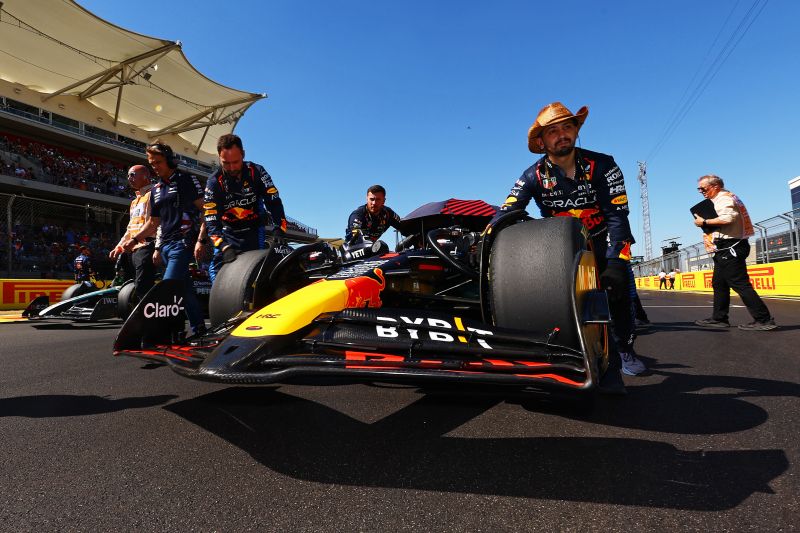 f1-redbull-grid-austin