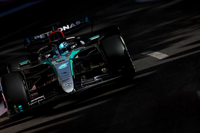 f1-russell-mercedes-baku-1