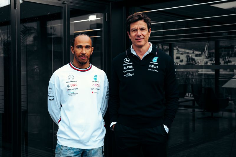 f1-wolff-hamilton-mercedes_1