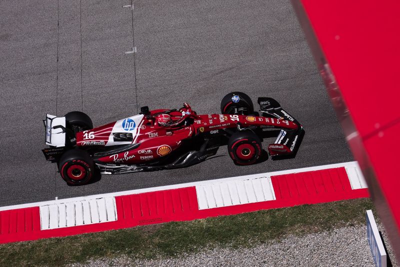 f1-leclerc-ferrari-barcelona-day1