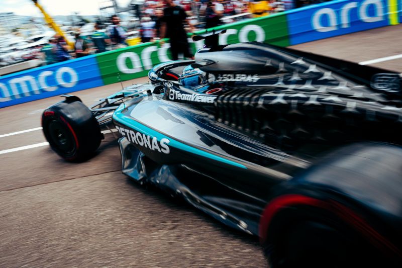 f1-russell-mercedes-monaco-day1