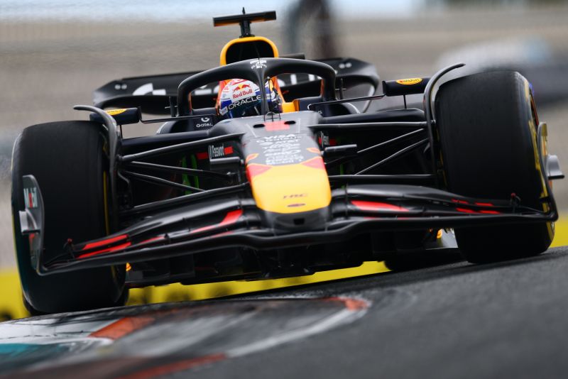 f1-verstappen-redbull-day1-miami-2