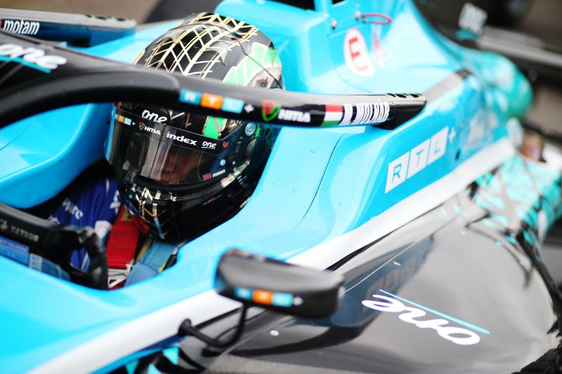 Molnar_Martin_brit_F4_Silverstone_Natonal_elozetes_2