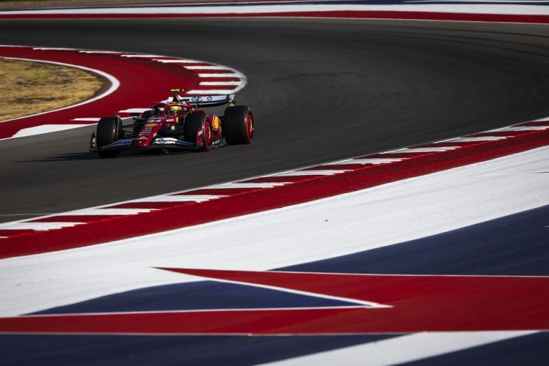 f1-hamilton-ferrari-usa-2