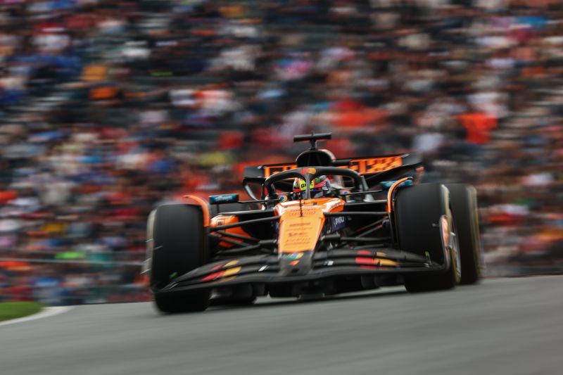 f1-mclaren-day1-2-piastri