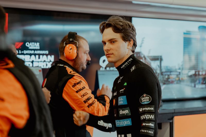 f1-piastri-baku-mclaren-2