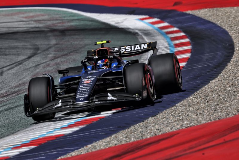 f1-sainz-williams-spielberg-1