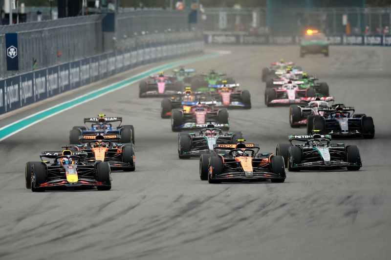 f1-start-miami