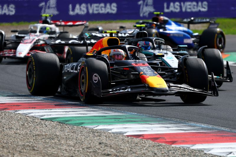 f1-tsunoda-monza-redbull-1