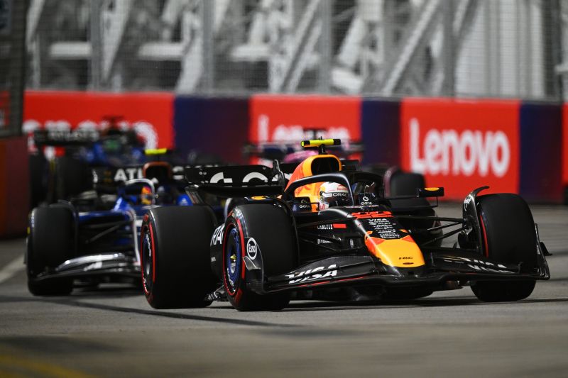 f1-tsunoda-redbull-szingapur