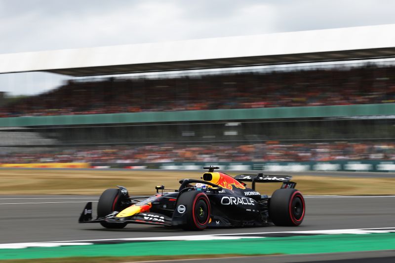 f1-verstappen-pole-silverstone-redbull-2