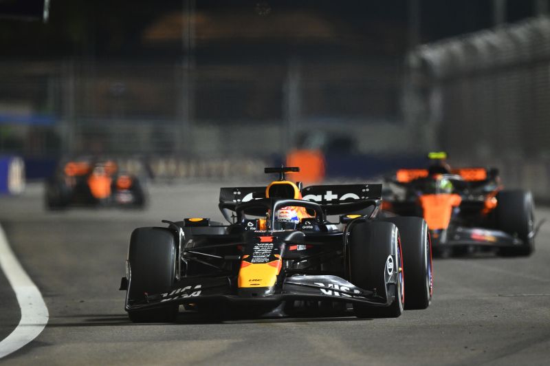 f1-verstappen-redbull-mclaren-szingapur