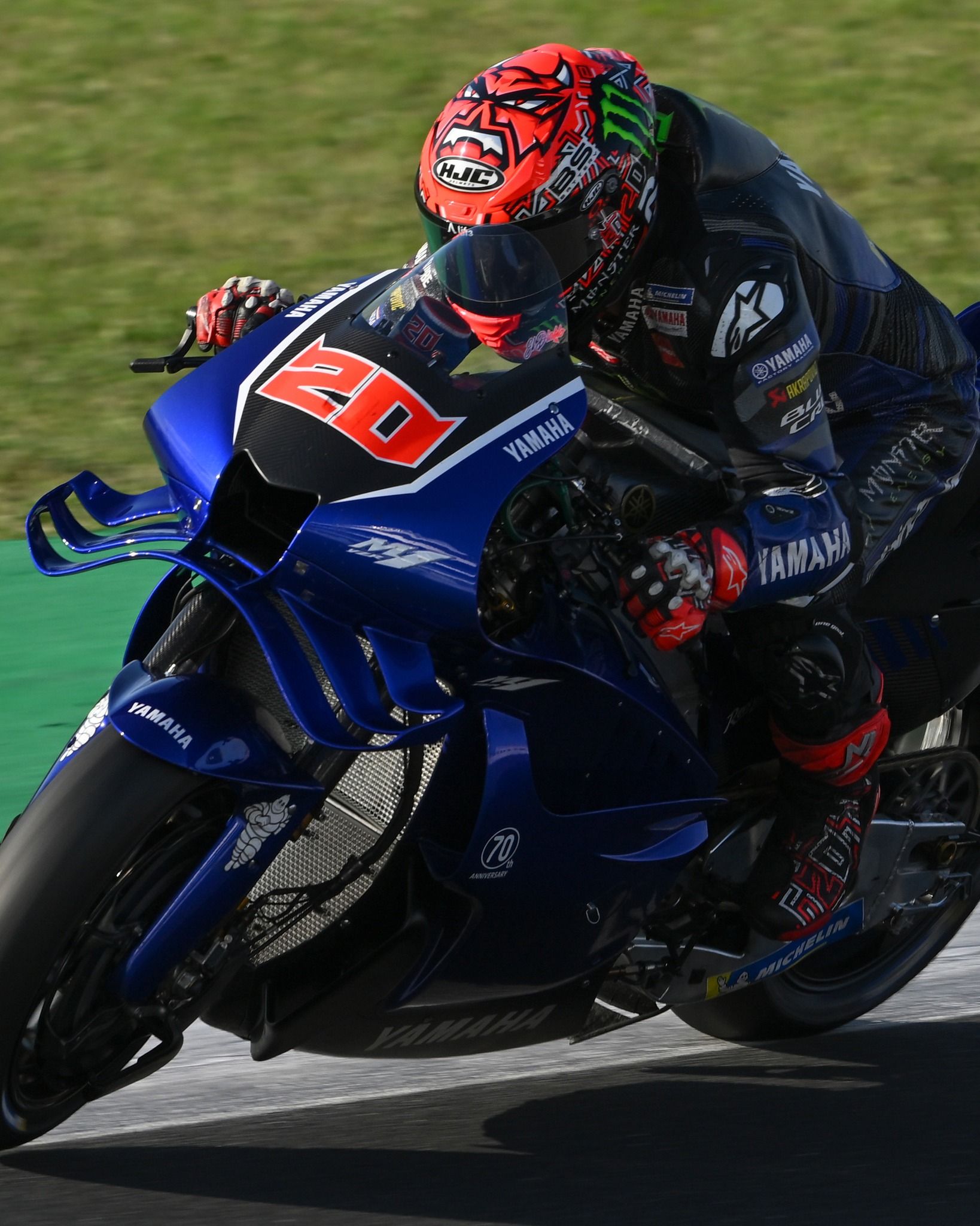 v4-yamaha-quartararo