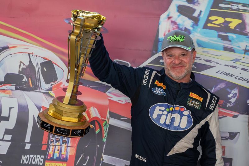 barrichello-brazil-nascar