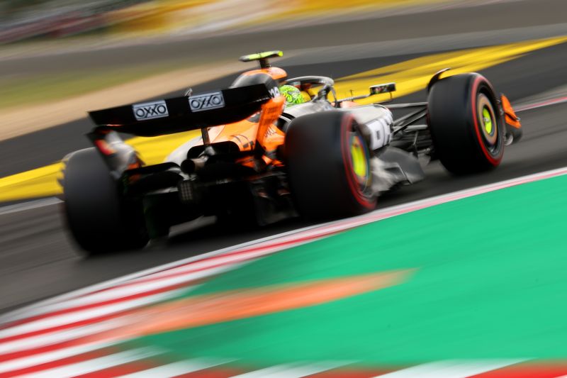 f1-norris-mclaren-hun-fp1-2