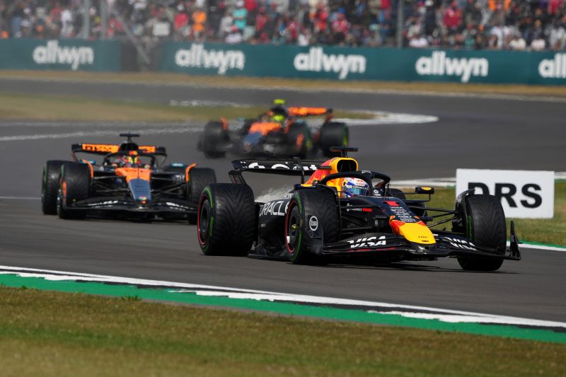 f1-verstappen-redbull-mclaren-1