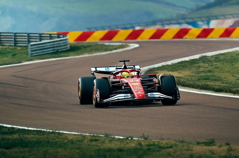 f1-hamilton-2025-fiorano-teszt-1