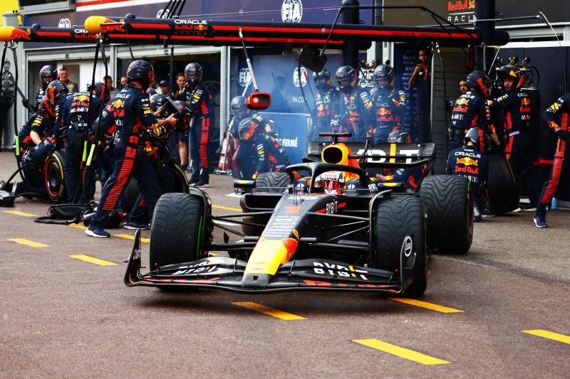 f1-monaco-pitstop-1