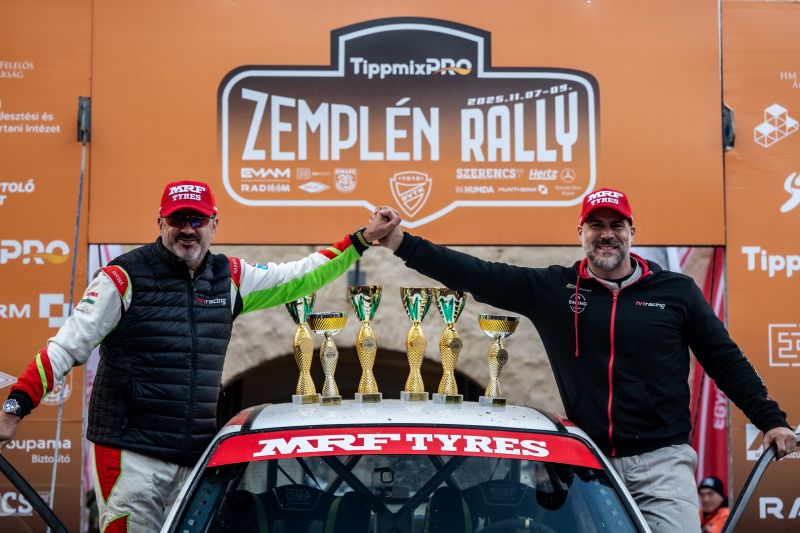 03_Fehérvári-Bunkoczi_PÓDIUM_01_resize