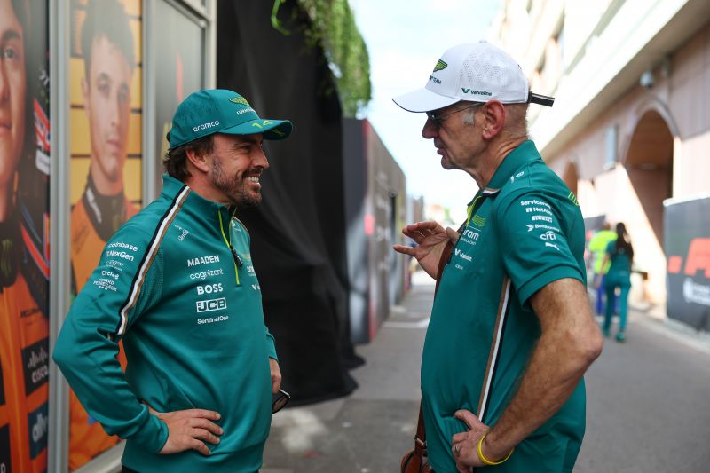 alonso-newey-aston-f1-1