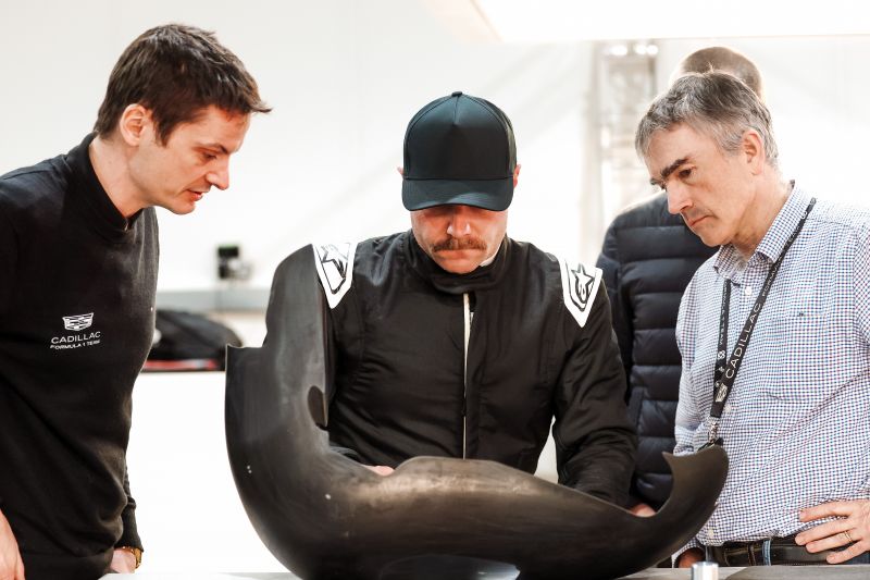 bottas-cadillac-seatfit-f1-5