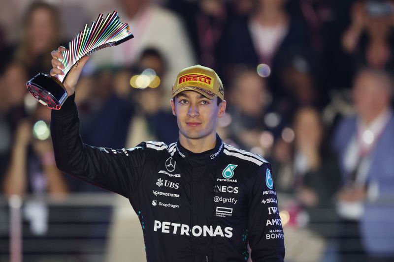 evpilotaja-2-russell-f1