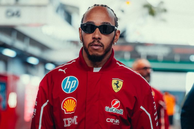 f1-hamilton-ferrari-1
