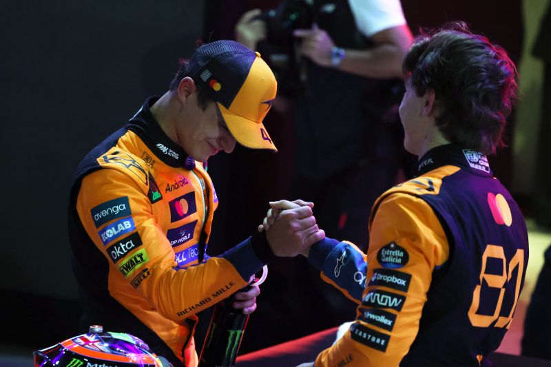 norris-piastri-mclaren-katar-f1